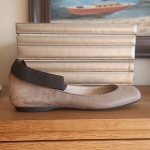 Jessica Simpson Tan and Brown Suede Flats